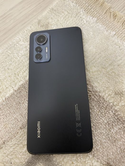 Продам Xiaomi 12 Lite