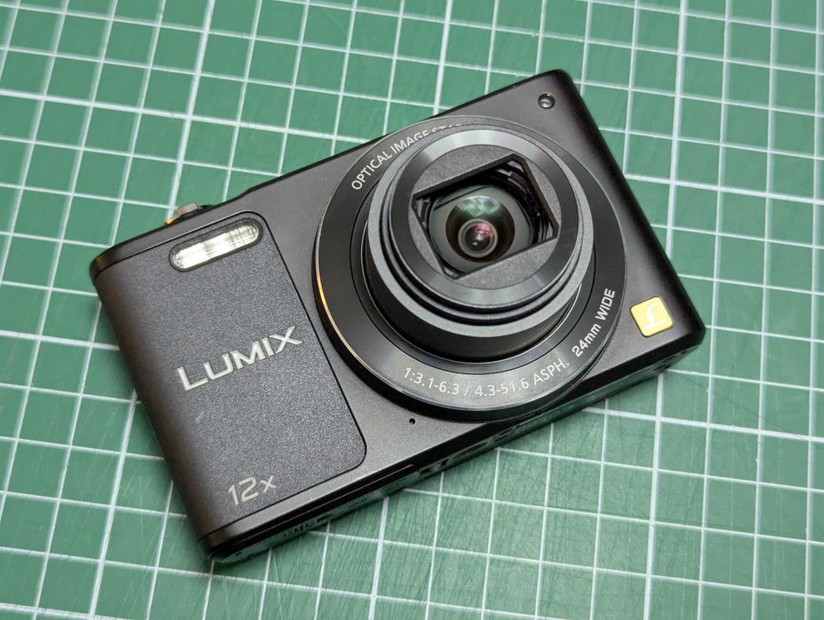 Camera foto Panasonic Lumix SZ10 Digicam compact flip screen 16mp CCD