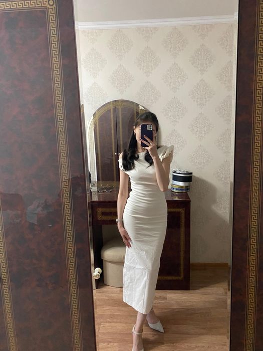 Продам платье новое