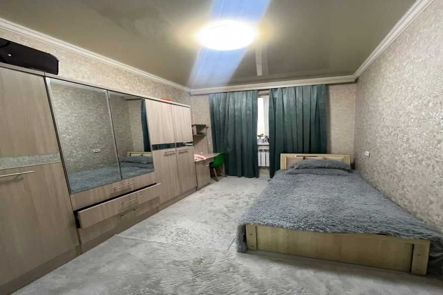 Ватний 5-мактаб 3 хонали янги қурилган квартира сотилади. ID: 250784