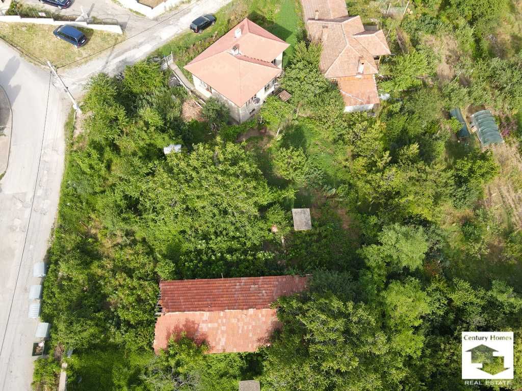 116183 Парцел в централната част на с. Беляковец, Велико Търново
