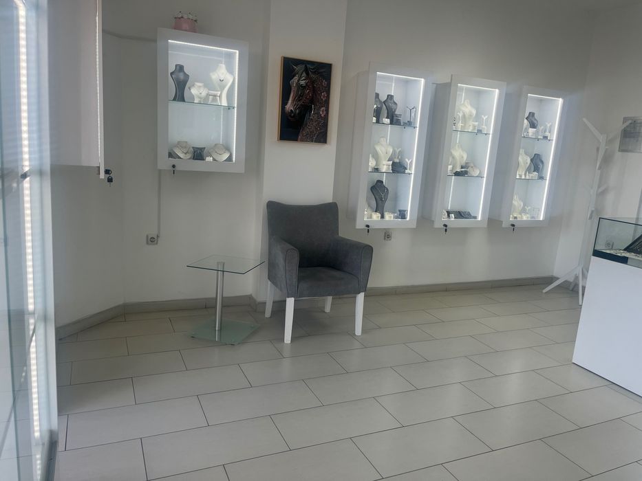 Продава се Магазин в Бургас, Меден рудник - зона А - 30 кв.м за 0 €/кв.м - Снимка #3