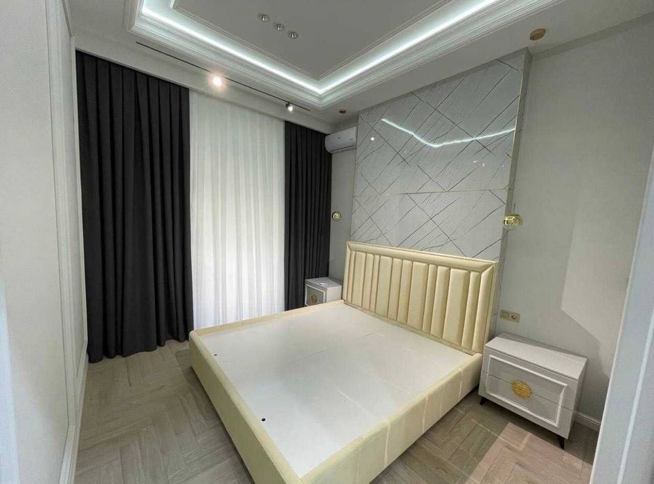 Продаётся 3 х комнатная квартира ЖК Лондон ул. Новомосковская