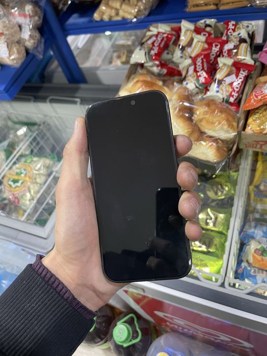 iPhone 16 pro 256 гб