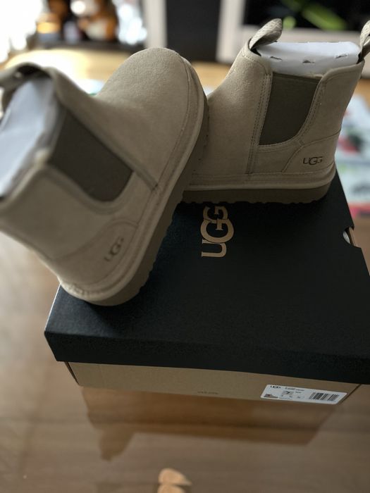 Велучени боти UGG