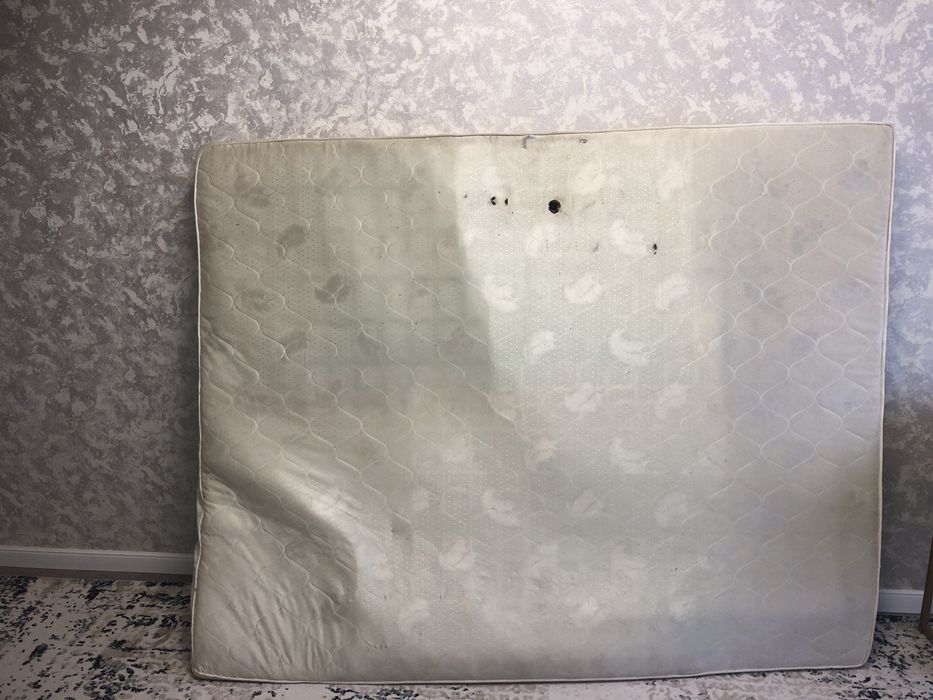 Отдам матрас бесплатно