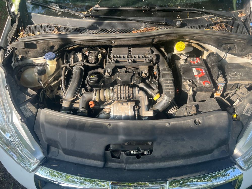 Peugeot 208 an 2015
