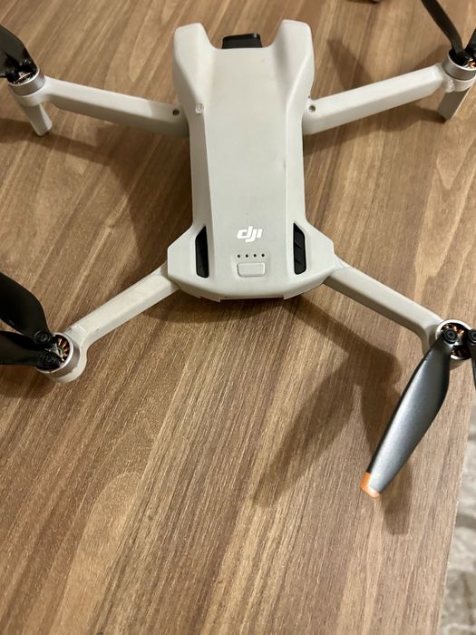 DJI MINI 3 с една батерия