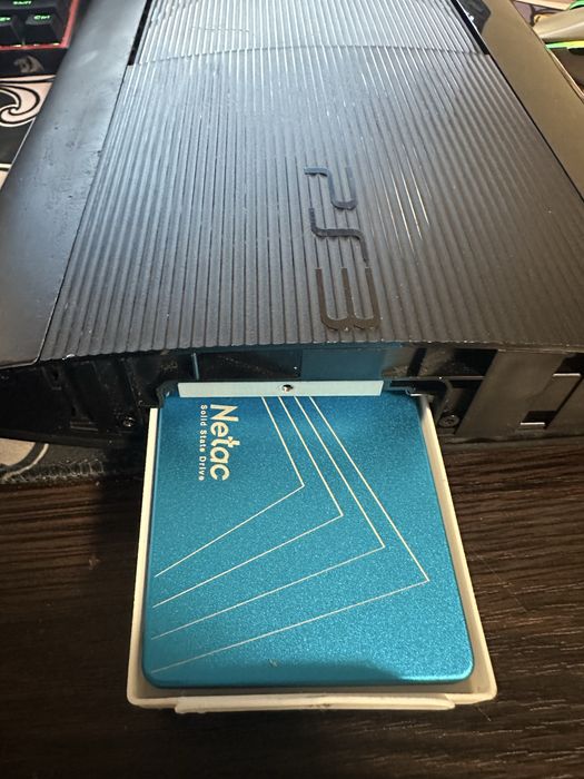 Playstation 3 super slim Hen ssd
