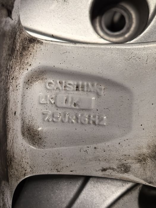 Jante Toyota cu anvelope