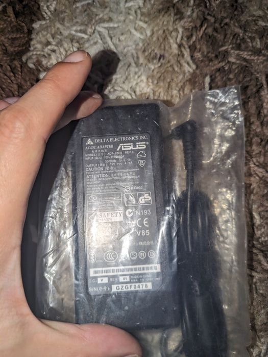 Продам или обменяю блок питания на ноутбук Asus
