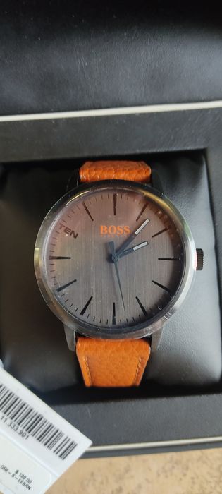 BOSS мъжки часовник- 100%оригинал