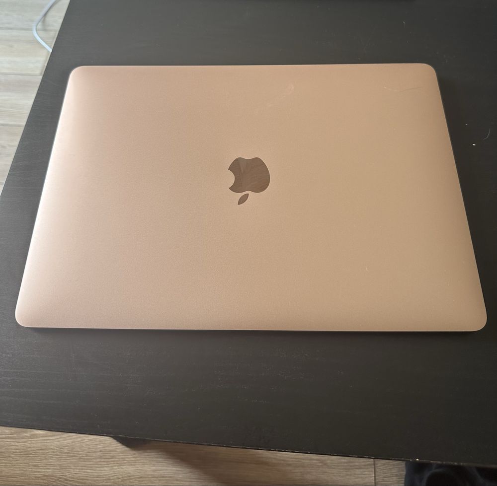 Apple MacBook Air 13 Rose Gold Late 2019 A1932