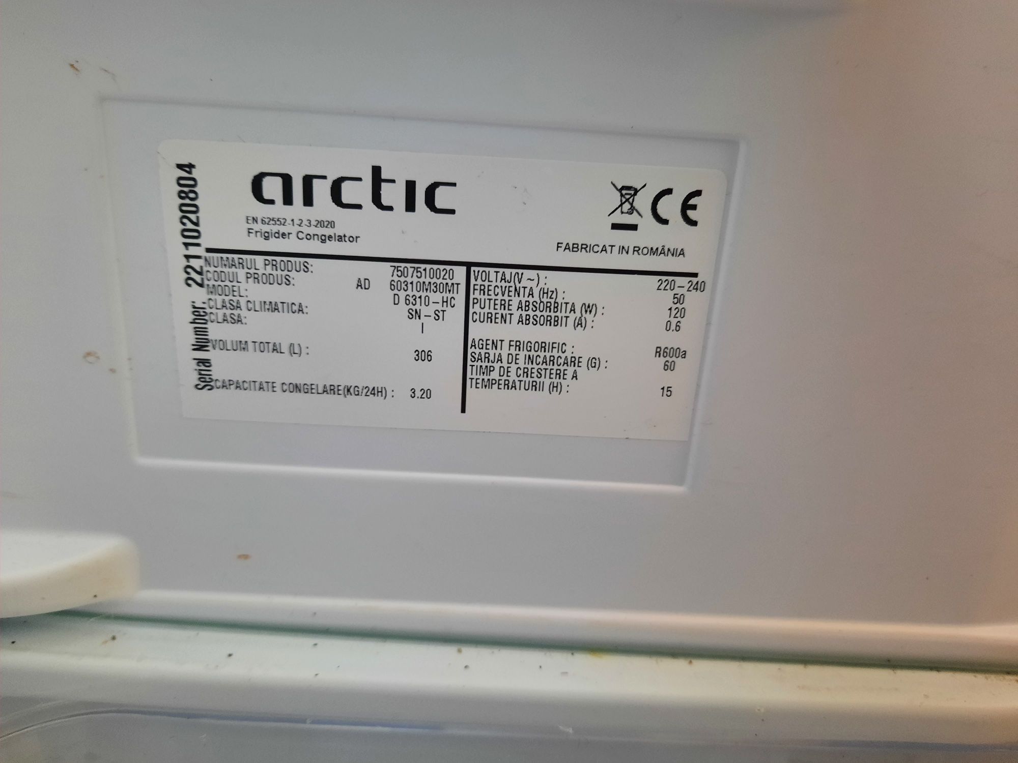 Frigider ARCTIC AD60310M30MT, 2 usi, volum net total 306 litri
