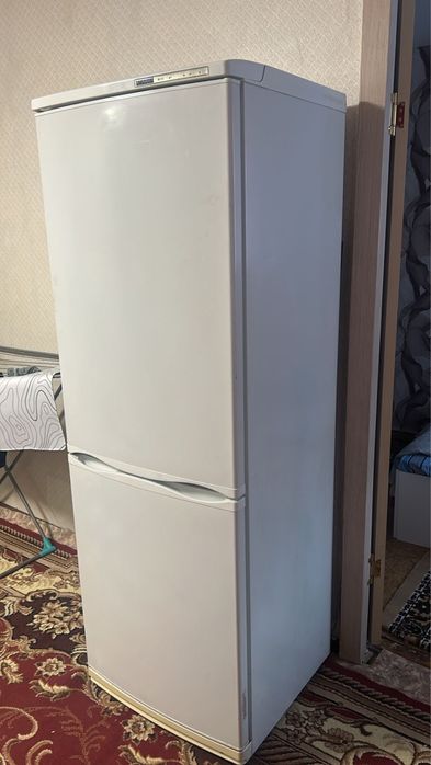 Холодикник атлант atlant