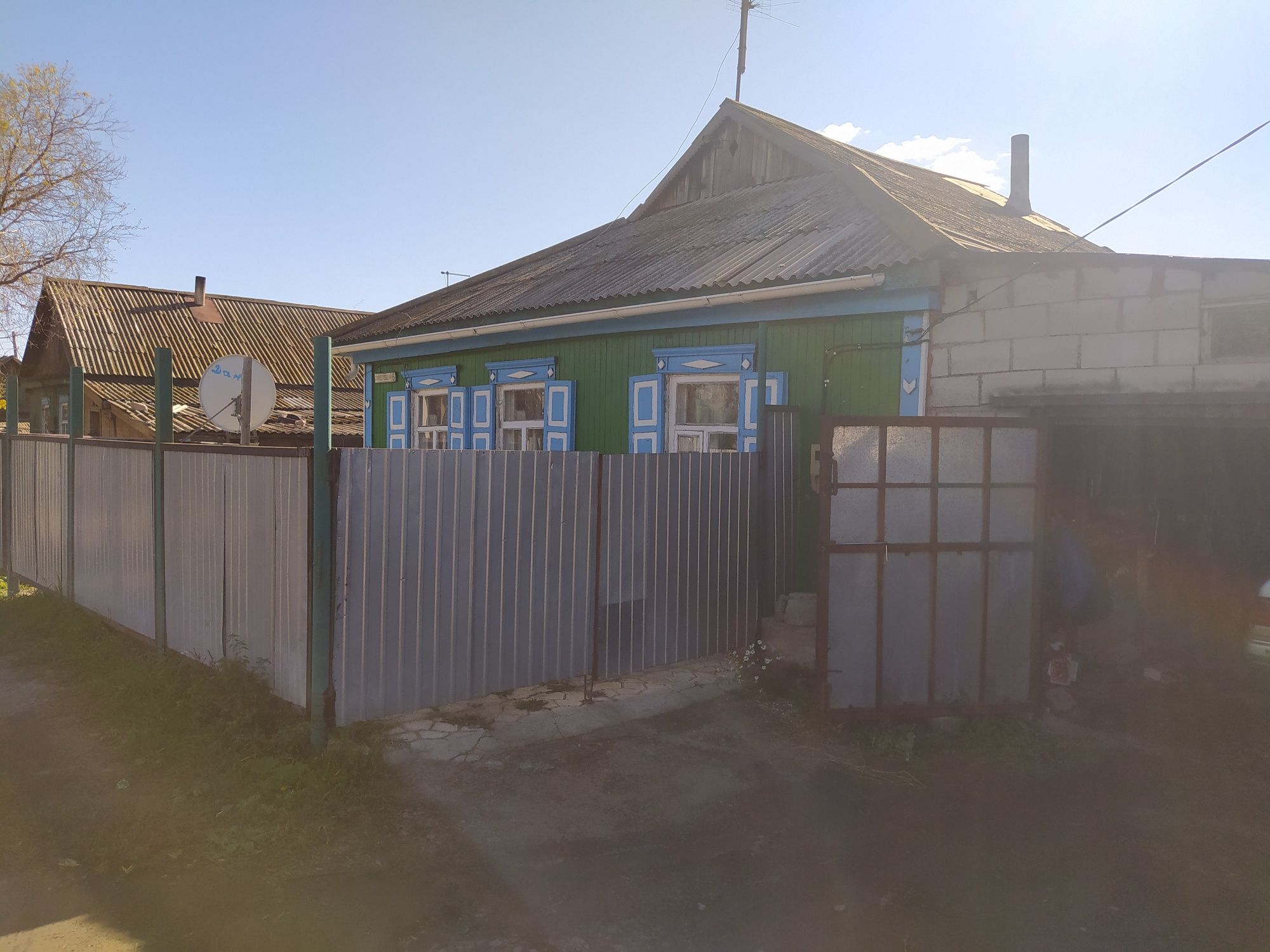 Дом бревенчатый в районе СШ 3