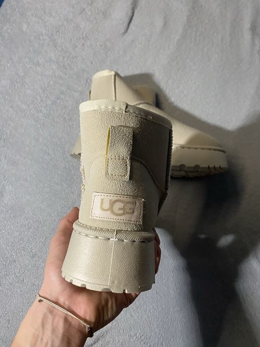 Ugg mini platform
