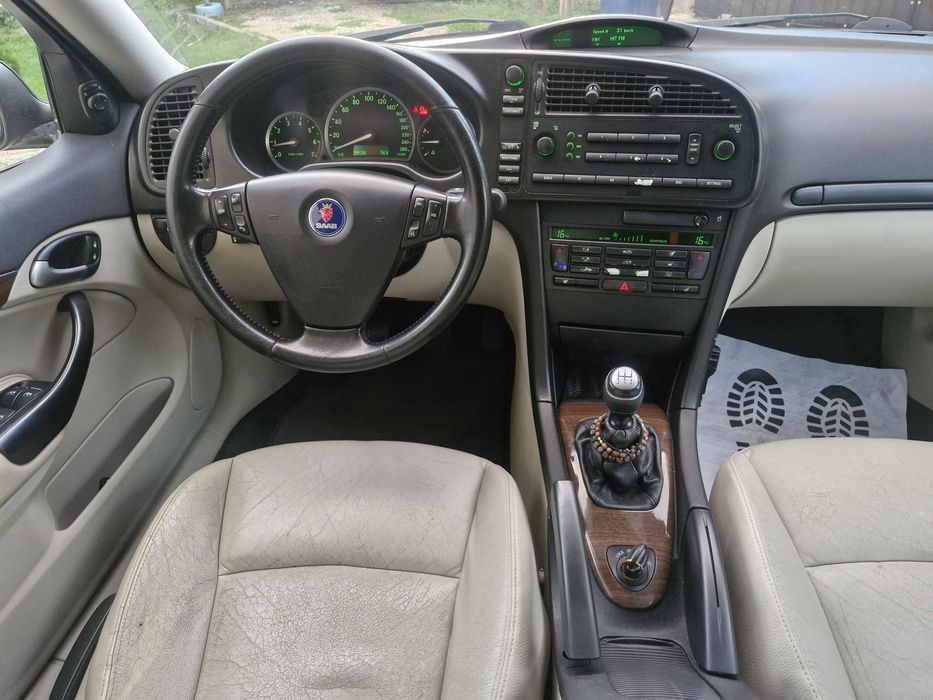 De vanzare saab an 2004