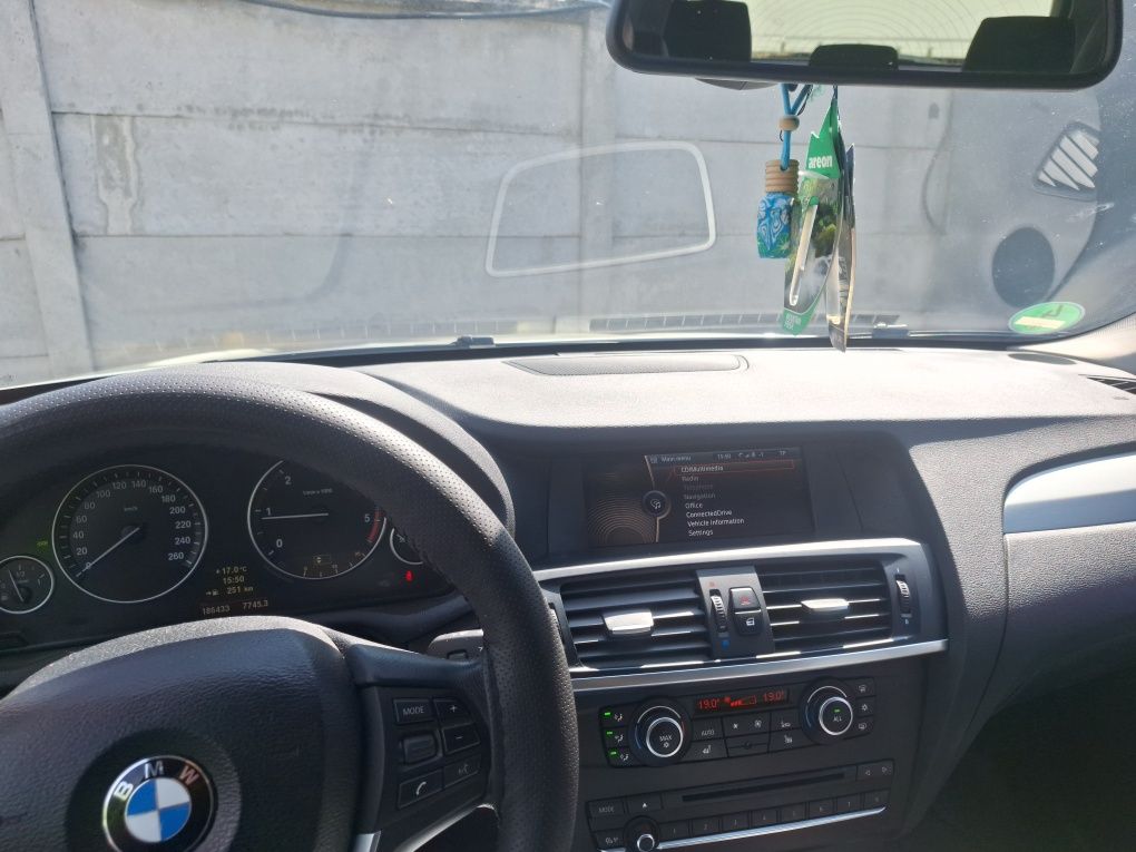 Vând BMW X3 F25 XDrive