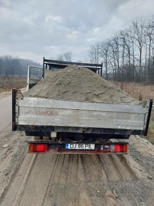 Balast , nisip , balegar și pamant de umplutura