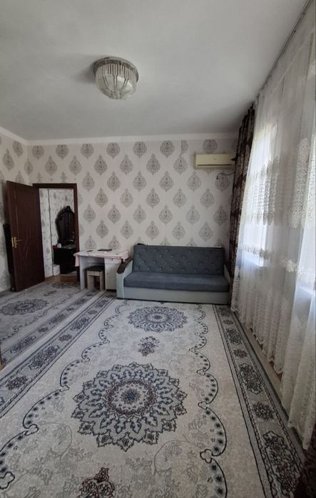 Срочна квартира сотилади сергели 6 А метро 2 чи бекат енида