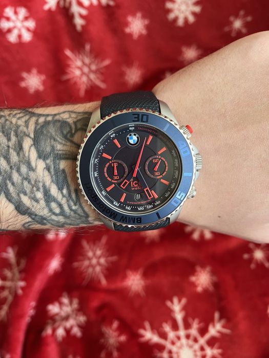 Часовник BMW Ice watch