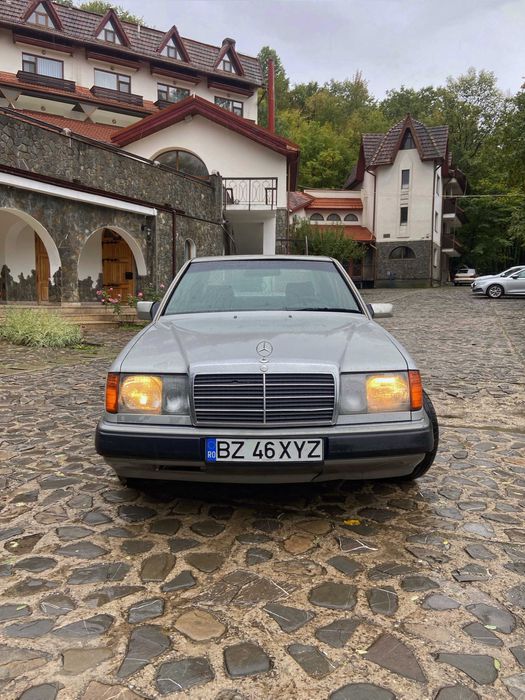 Mercedes-Benz W124 250D Phase II
