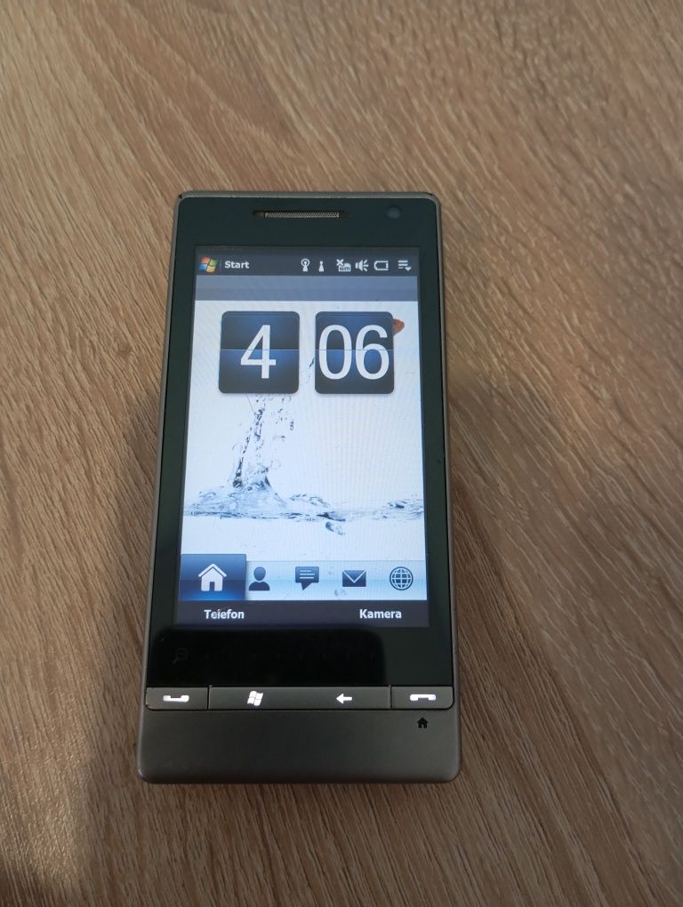 HTC diamond 2  ..