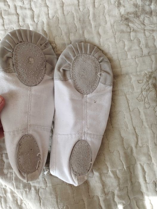 Чешки для гимнастики и праздников Cheshka