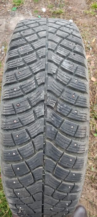 Продам шины зимние