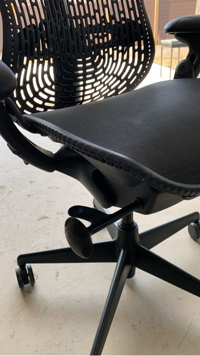 Scaun birou herman miller mira 1