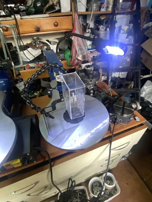 Контурен трион