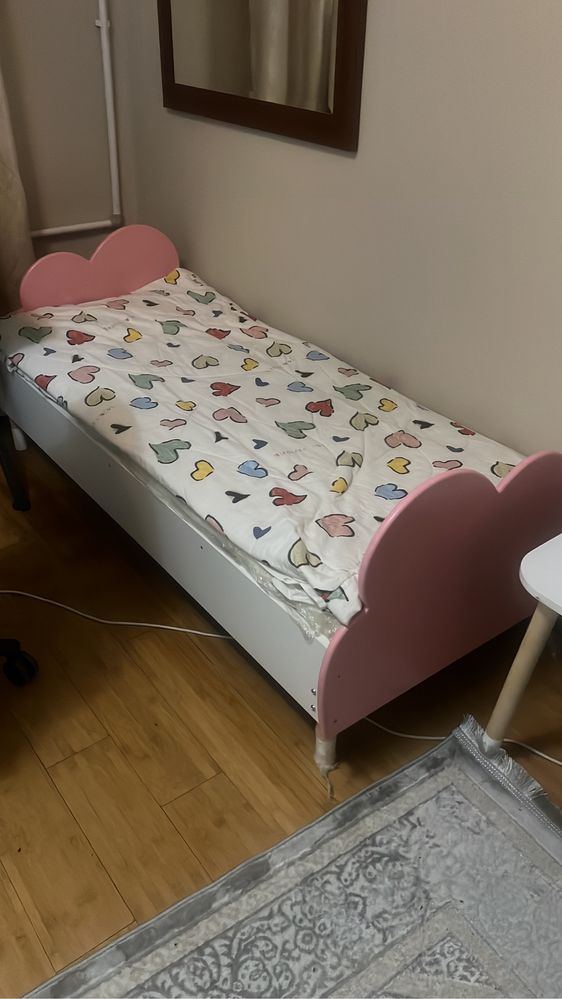 Деская кровать для девочки
