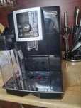 Aparat de cafea DeLonghi ECAM 24. 46