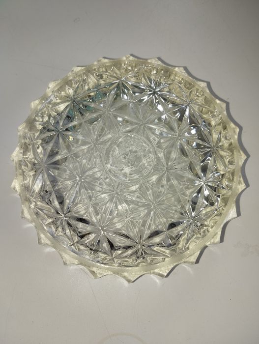 Хрустальная пепельница