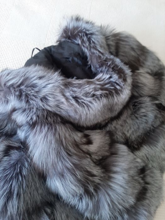 Продам шубу, мех чернобурка