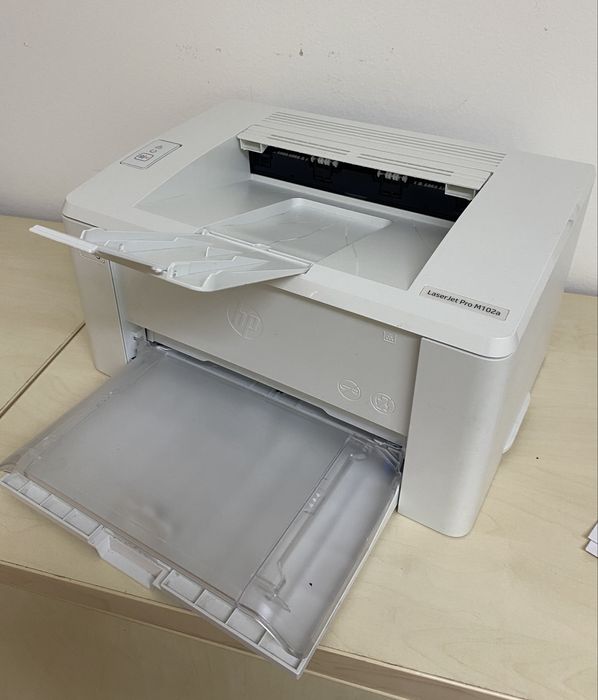 Imprimanta HP M102a