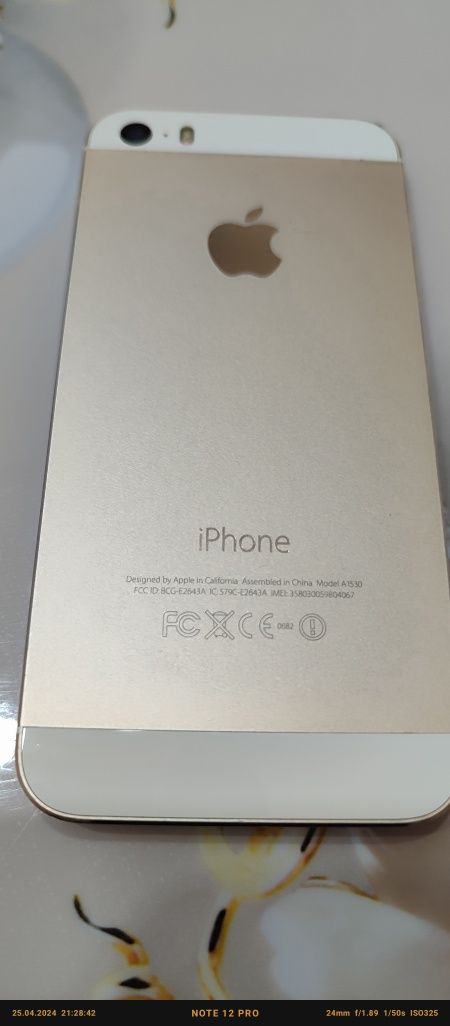 Продам телефон Iphone 5s