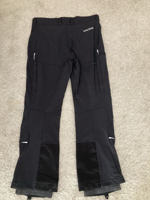 Pantaloni Vaude M-L softshell gros cu aerisiri munte