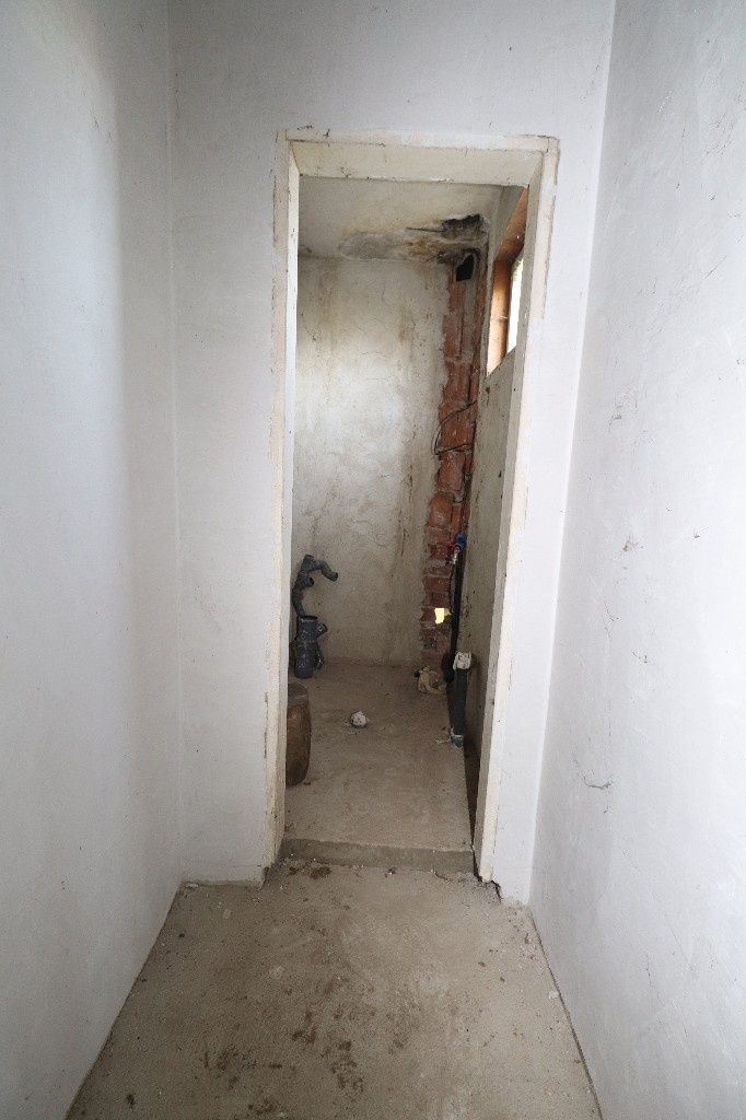 Продава се Етаж от къща в София, Димитър Миленков - 110 кв.м за 1418 €/кв.м - Снимка #9