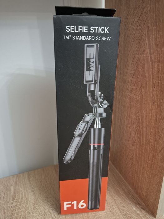 Напольный штатив Salfie stick F16