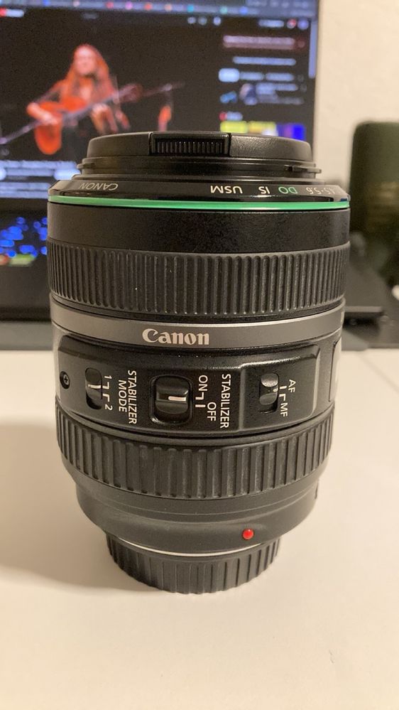 Canon EF 70-300 f4.5-5.6 DO IS USM