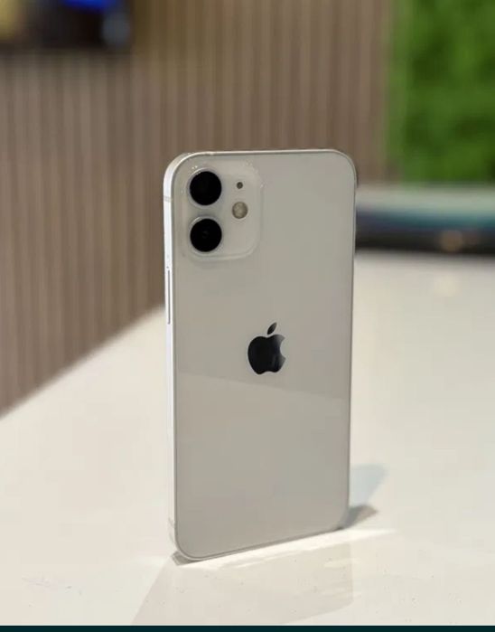 iPhone 12 singurul propietar