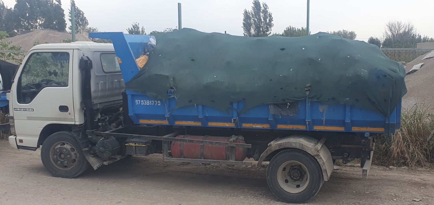 Yuk tashish xizmati (Isuzu samosvalda)