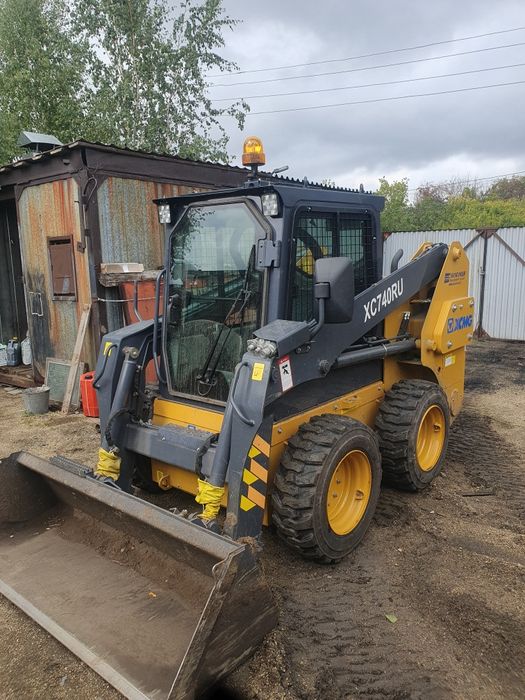 Услуги минипогрузчика