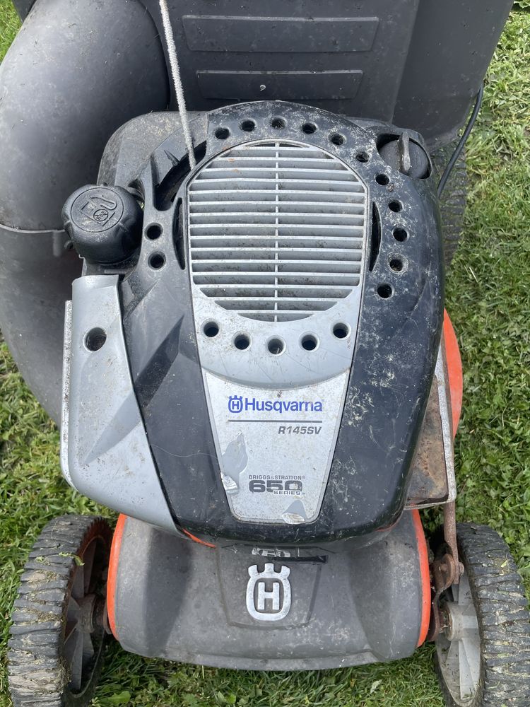 Самоходна косачка Husqvarna