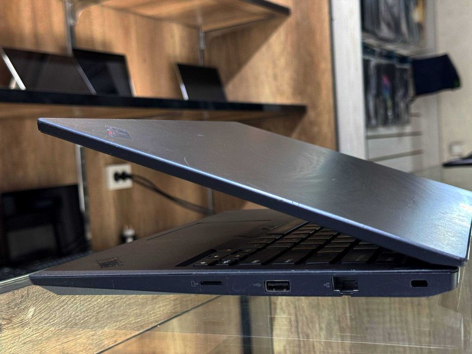 Lenovo ThinkPad E495 Ryzen 7 3700U ram 8 ssd 128