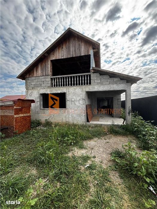 Casa tip P + M zona Maracineni judet Buzau