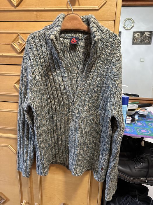 pulover  DOLCE & GABBANA original deosebit