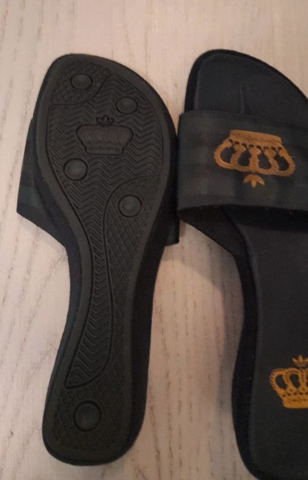 Papuci adidas negrii